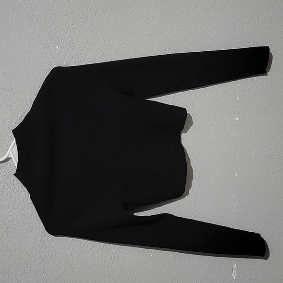 H&M Ribbed Cropped Turtle Neck - Picture 2 of 3